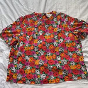 SALE 3 for $15 Vintage Floral Blouse